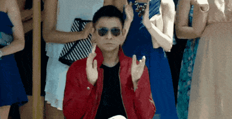 请先给我掌声,ok?